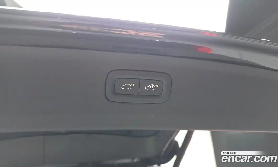 Volvo XC90 2024 2.0 автомат (гидро), фото 34