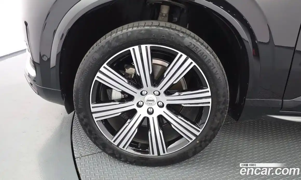 Volvo XC90 2024 2.0 автомат (гидро), фото 5