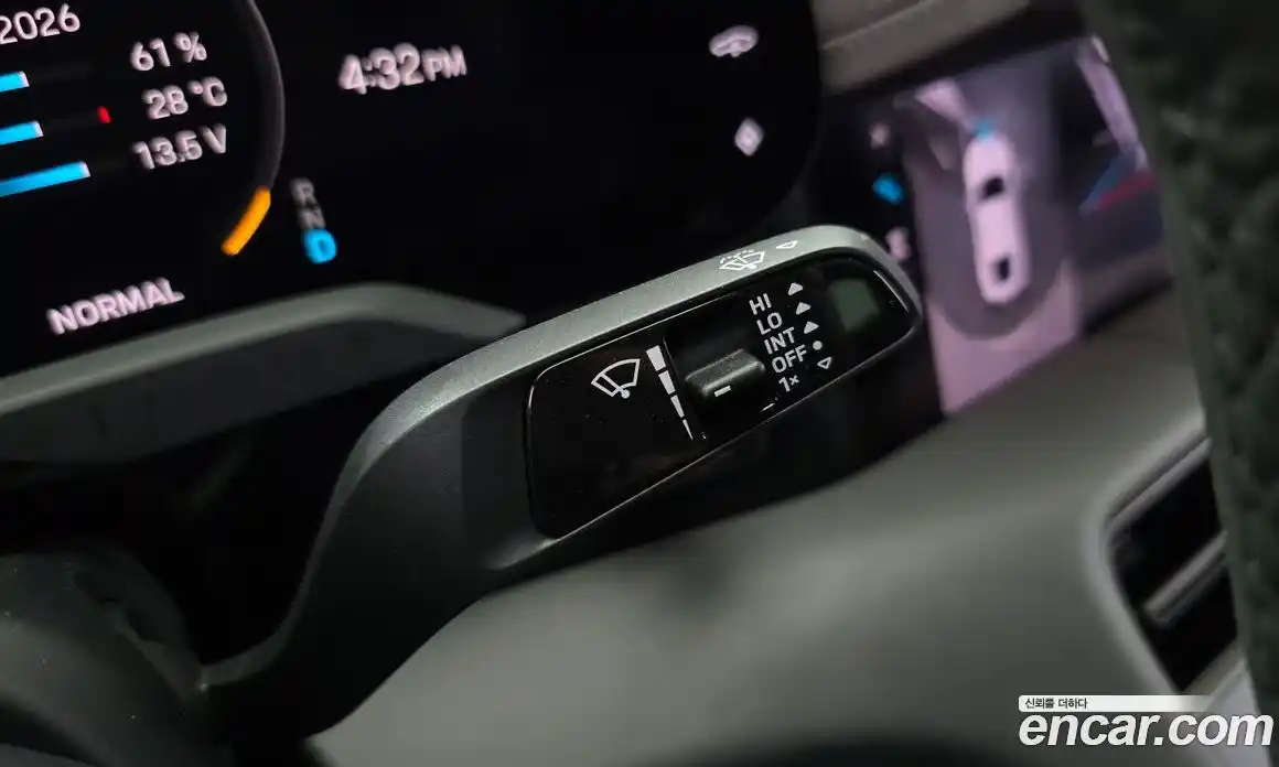 Porsche Taycan 2021 0.1 автомат (гидро), фото 29