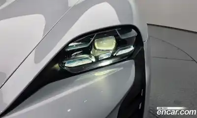 Porsche Taycan 2021 0.1 автомат (гидро), миниатюра 8