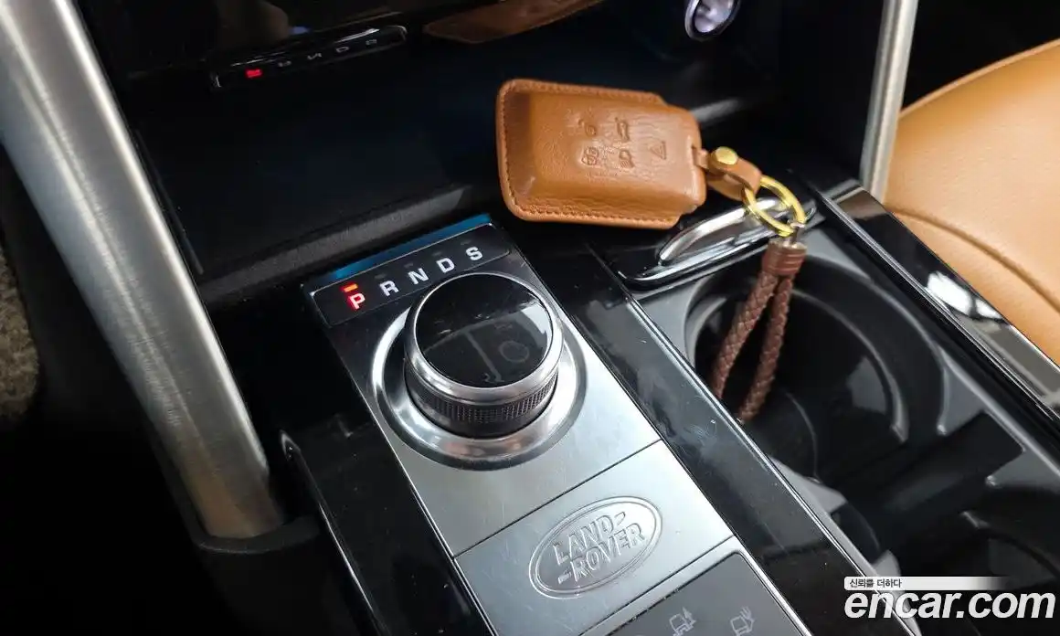 Land Rover Discovery 2019 3.0 автомат (гидро), фото 12