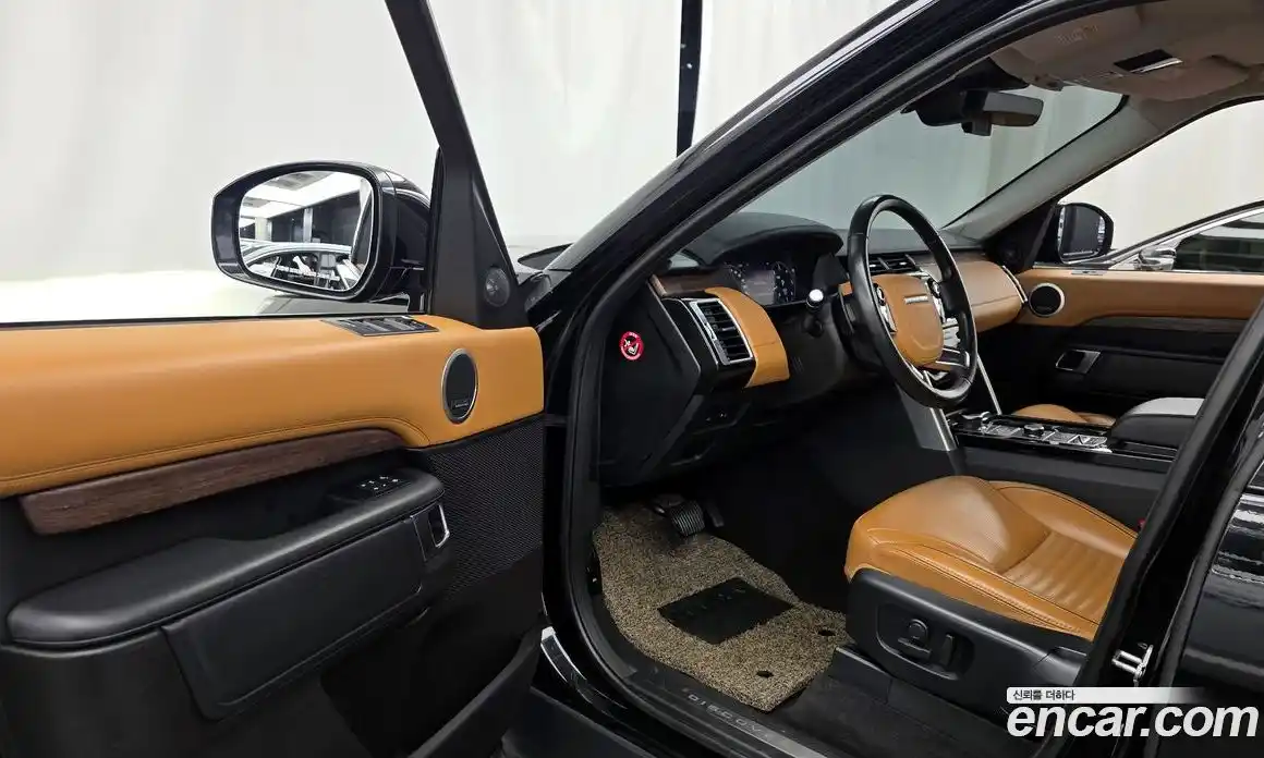 Land Rover Discovery 2019 3.0 автомат (гидро), фото 13