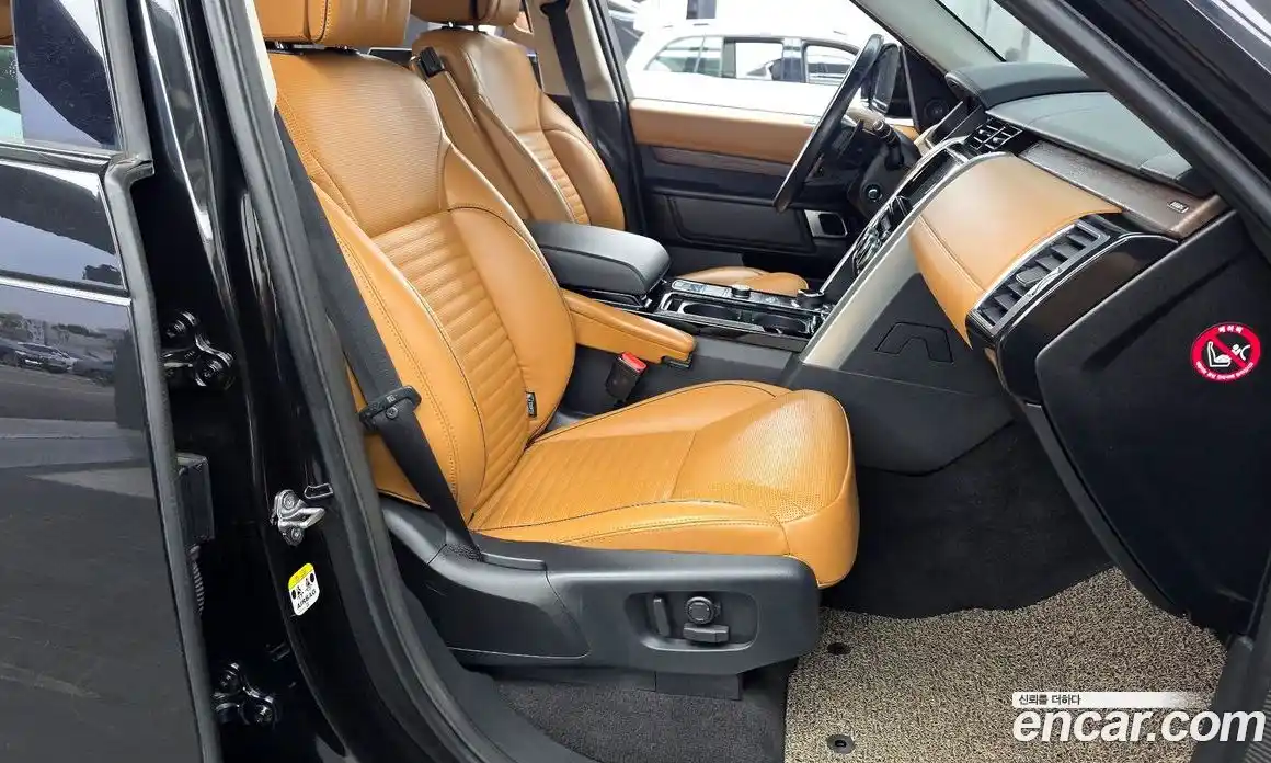 Land Rover Discovery 2019 3.0 автомат (гидро), фото 17