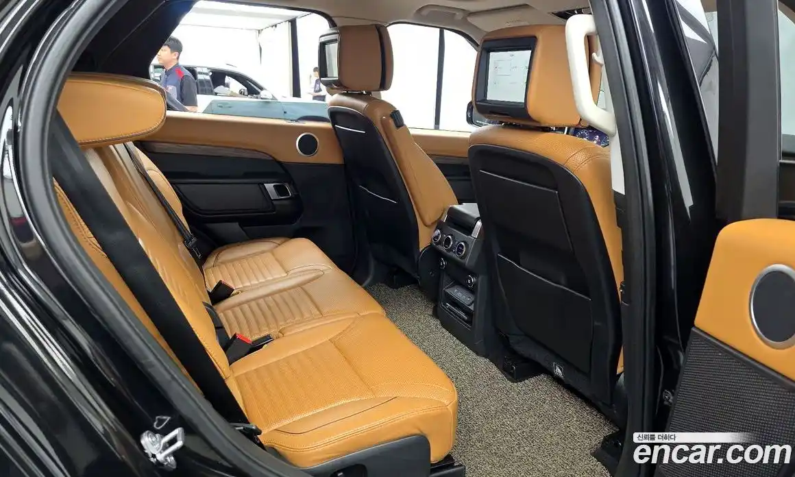 Land Rover Discovery 2019 3.0 автомат (гидро), фото 18