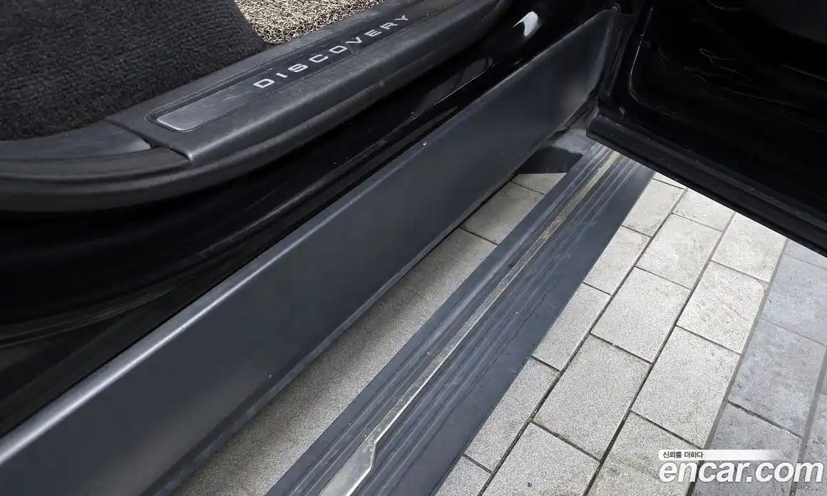 Land Rover Discovery 2019 3.0 автомат (гидро), фото 33