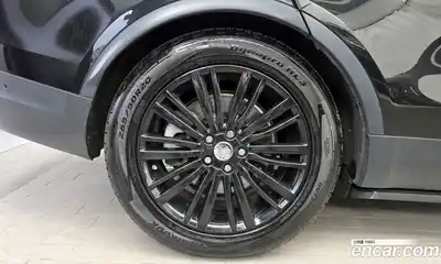 Land Rover Discovery 2019 3.0 автомат (гидро), миниатюра 5