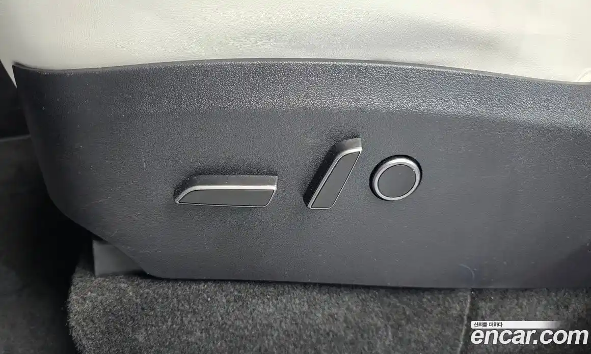 Tesla Model Y 2024 0.2 гидро, фото 32