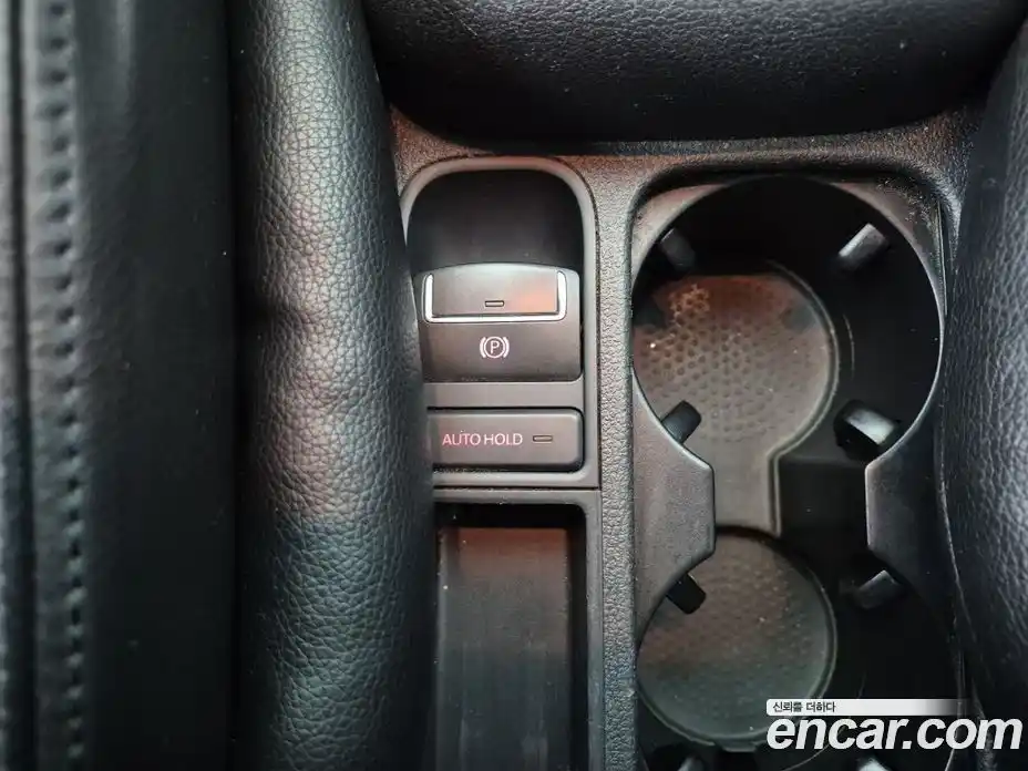 Volkswagen Tiguan 2014 2.0 автомат (гидро), фото 13