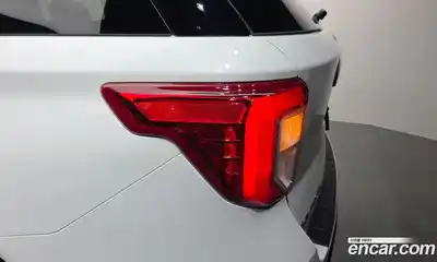 Ford Explorer 2023 2.3 автомат (гидро), миниатюра 9