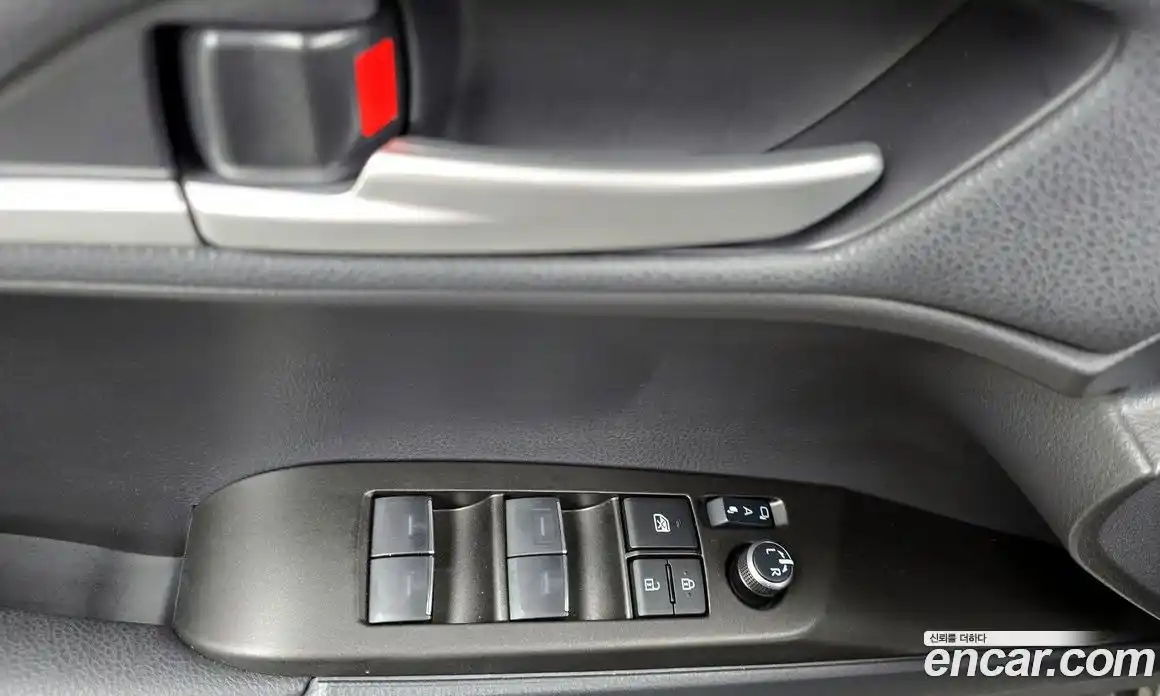 Toyota Camry 2025 2.5 гидро, фото 28