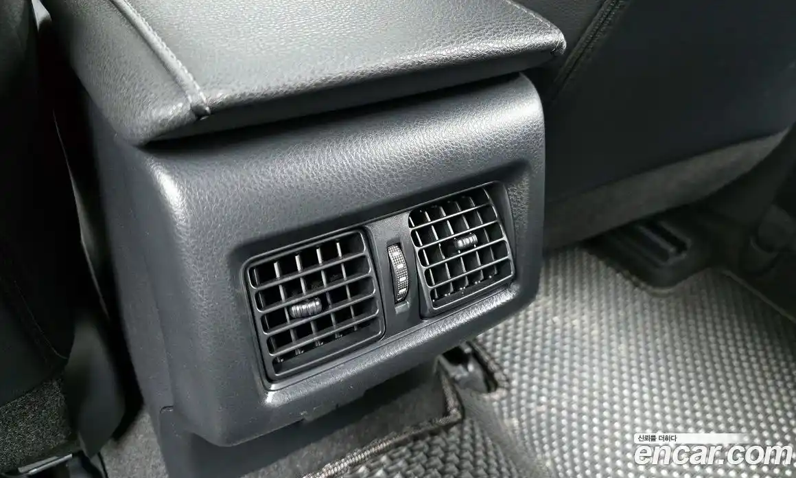 Toyota Camry 2025 2.5 гидро, фото 31