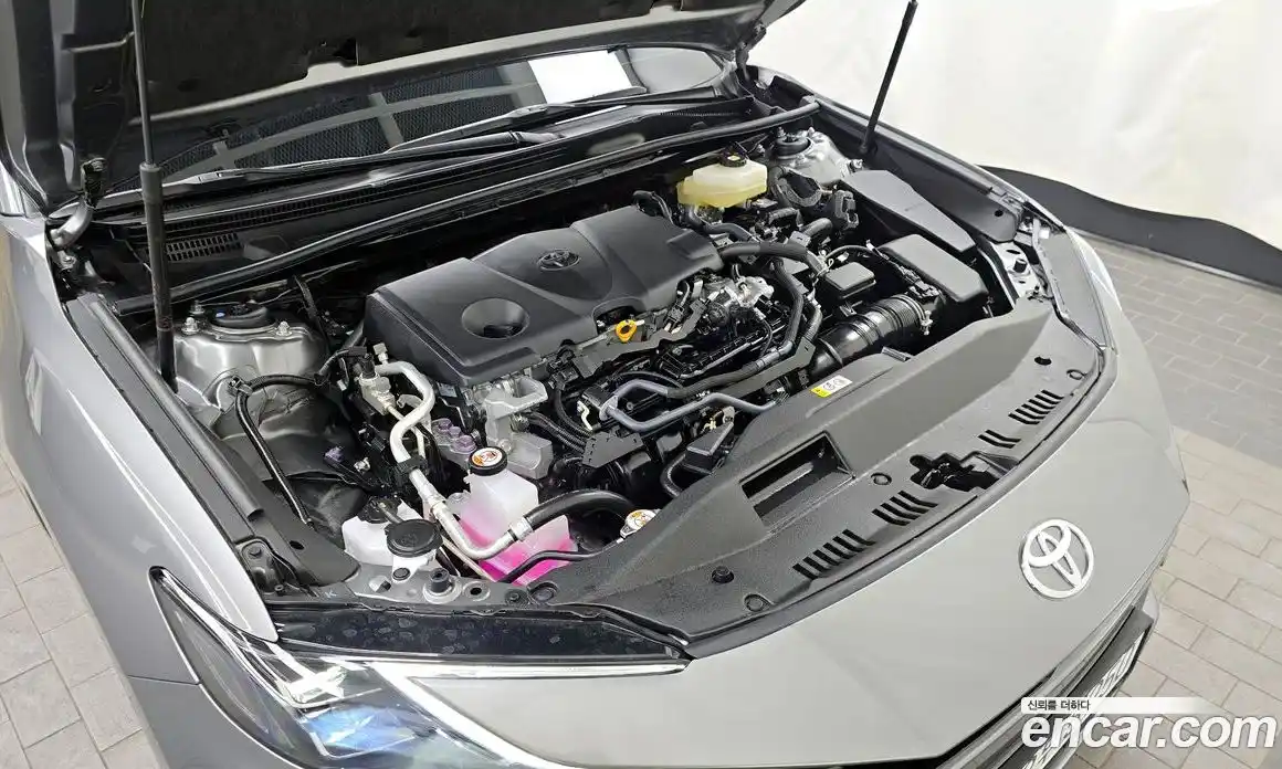 Toyota Camry 2025 2.5 гидро, фото 6
