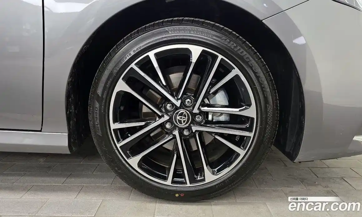 Toyota Camry 2025 2.5 гидро, фото 7