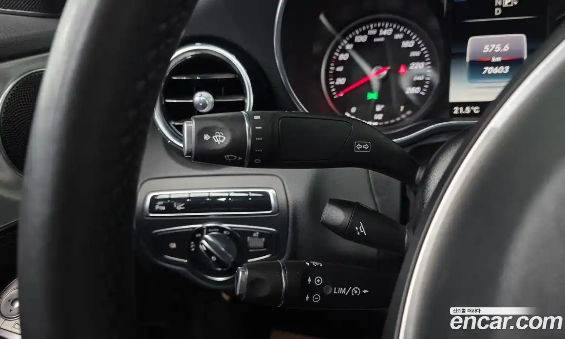 Mercedes-Benz C-Class 2015 2.1 гидро, фото 20 Mercedes-Benz C-Class 2015 2.1 гидро, фото 20