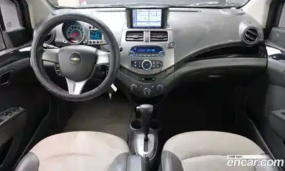Chevrolet Spark 2012 1.0 автомат (гидро), миниатюра 7