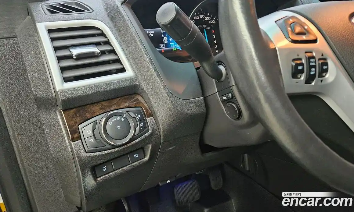 Ford Explorer 2014 3.5 автомат (гидро), фото 16