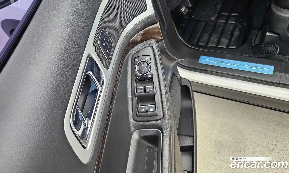 Ford Explorer 2014 3.5 автомат (гидро), фото 17