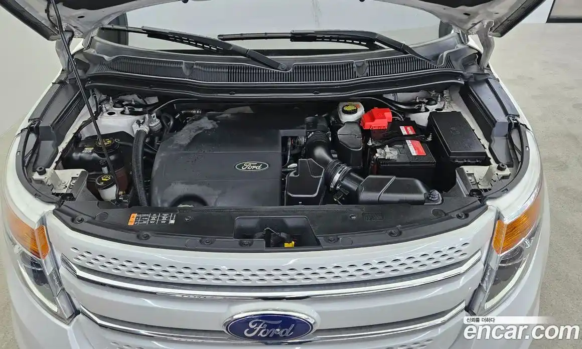 Ford Explorer 2014 3.5 автомат (гидро), фото 6
