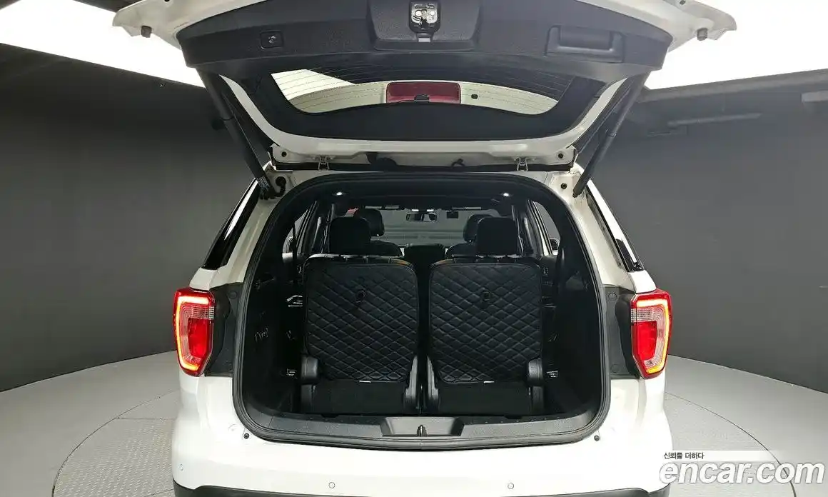 Ford Explorer 2017 2.3 автомат (гидро), фото 20