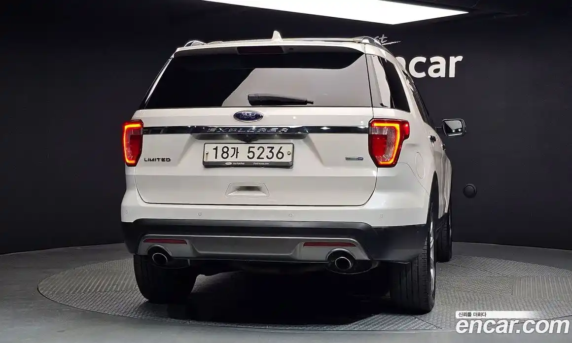 Ford Explorer 2017 2.3 автомат (гидро), фото 4