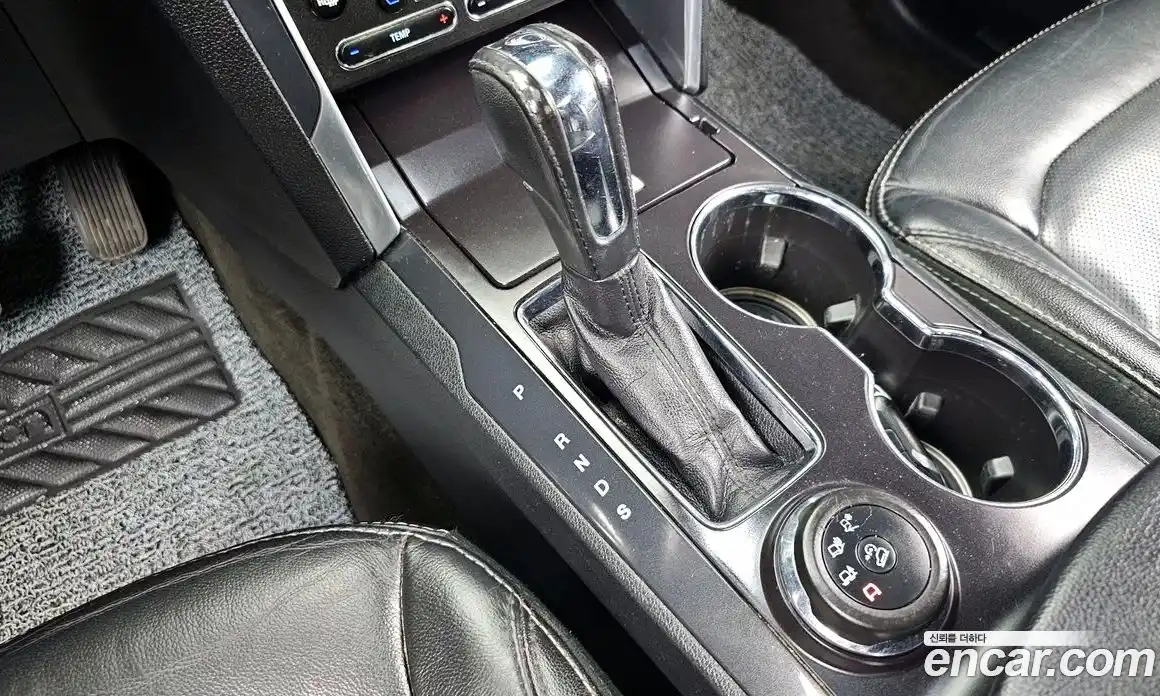 Ford Explorer 2017 2.3 автомат (гидро), фото 9