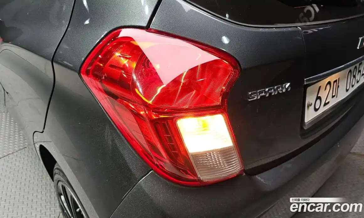 Chevrolet Spark 2016 1.0 гидро, фото 9