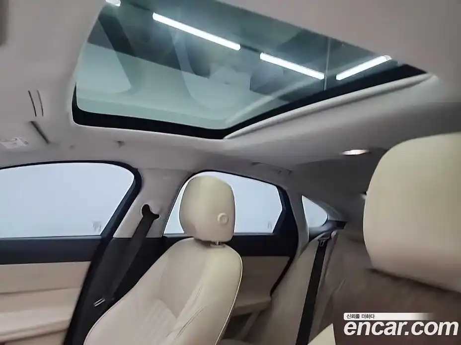 Jaguar XF 2017 2.0 гидро, фото 14