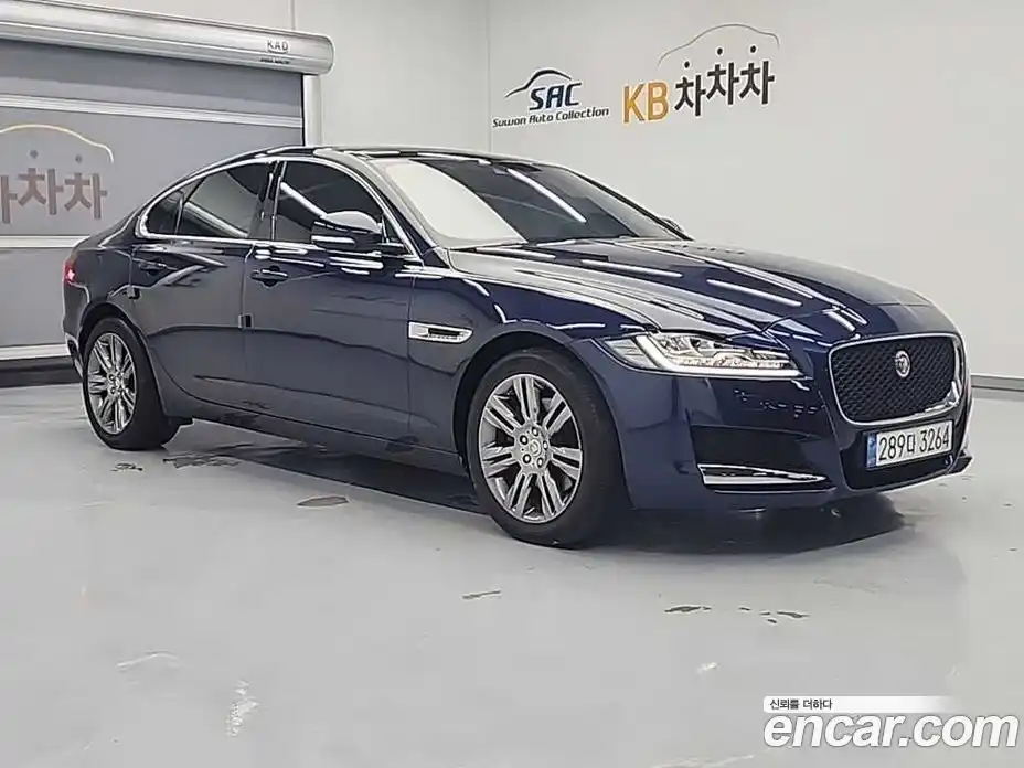 Jaguar XF 2017 2.0 гидро, фото 5