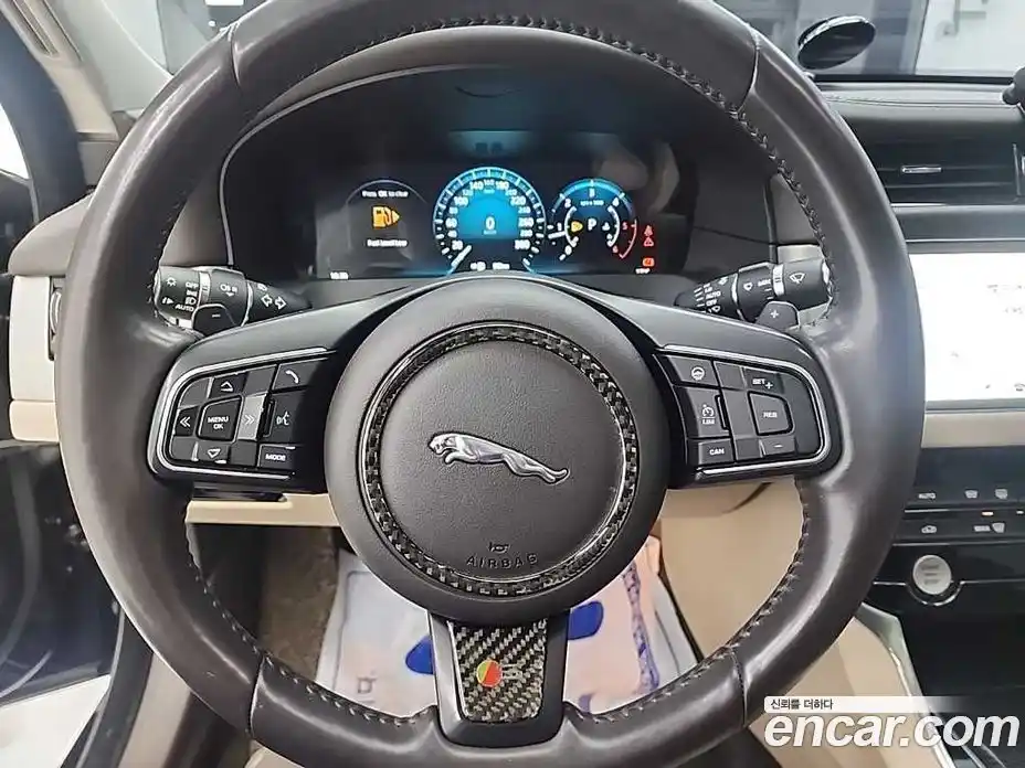 Jaguar XF 2017 2.0 гидро, фото 9