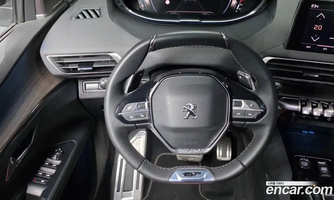 Peugeot 5008 2024 1.2 автомат (гидро), фото 19