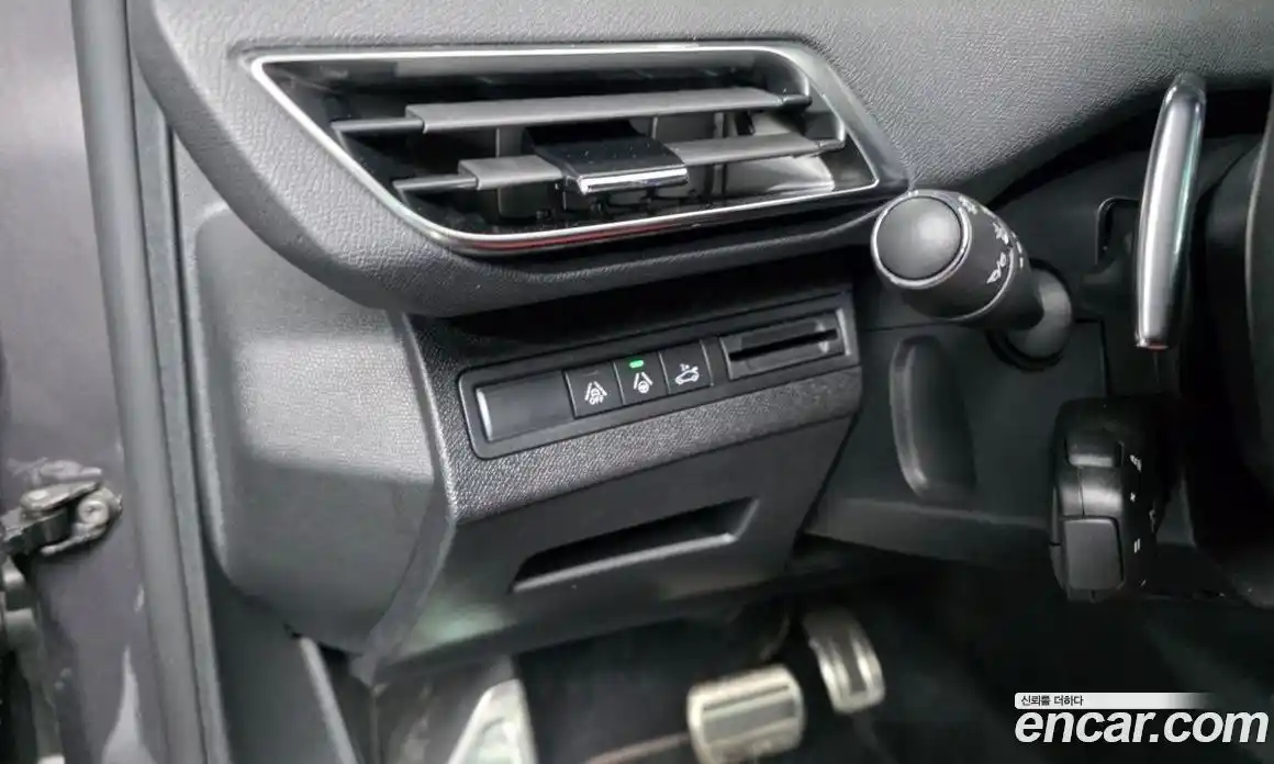 Peugeot 5008 2024 1.2 автомат (гидро), фото 28