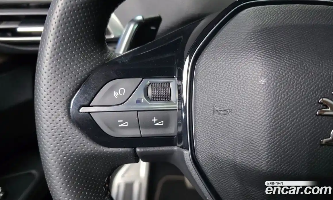 Peugeot 5008 2024 1.2 автомат (гидро), фото 30