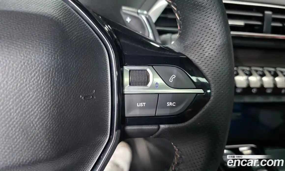 Peugeot 5008 2024 1.2 автомат (гидро), фото 31