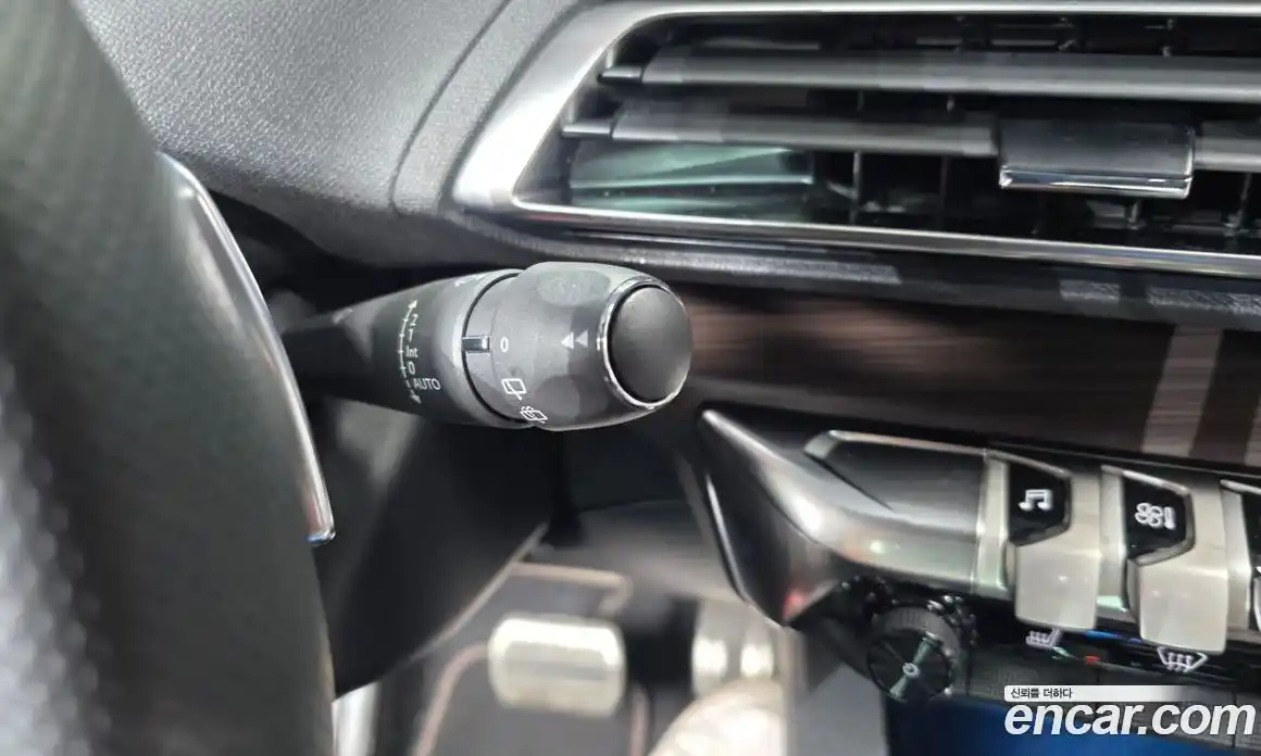 Peugeot 5008 2024 1.2 автомат (гидро), фото 34