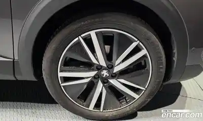 Peugeot 5008 2024 1.2 автомат (гидро), миниатюра 7