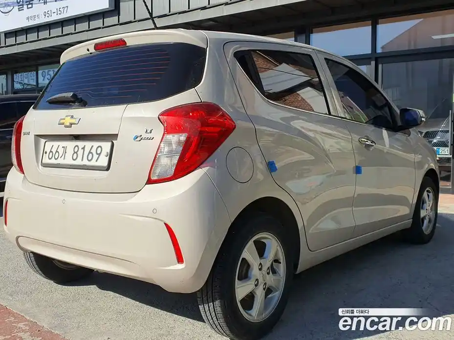 Chevrolet Spark 2018 1.0 гидро, фото 3