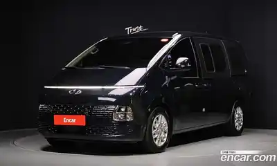 Hyundai Staria, 2022