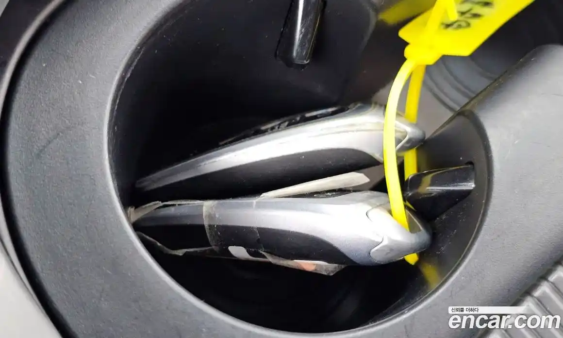 Hyundai Staria 2022 2.2 гидро, фото 30