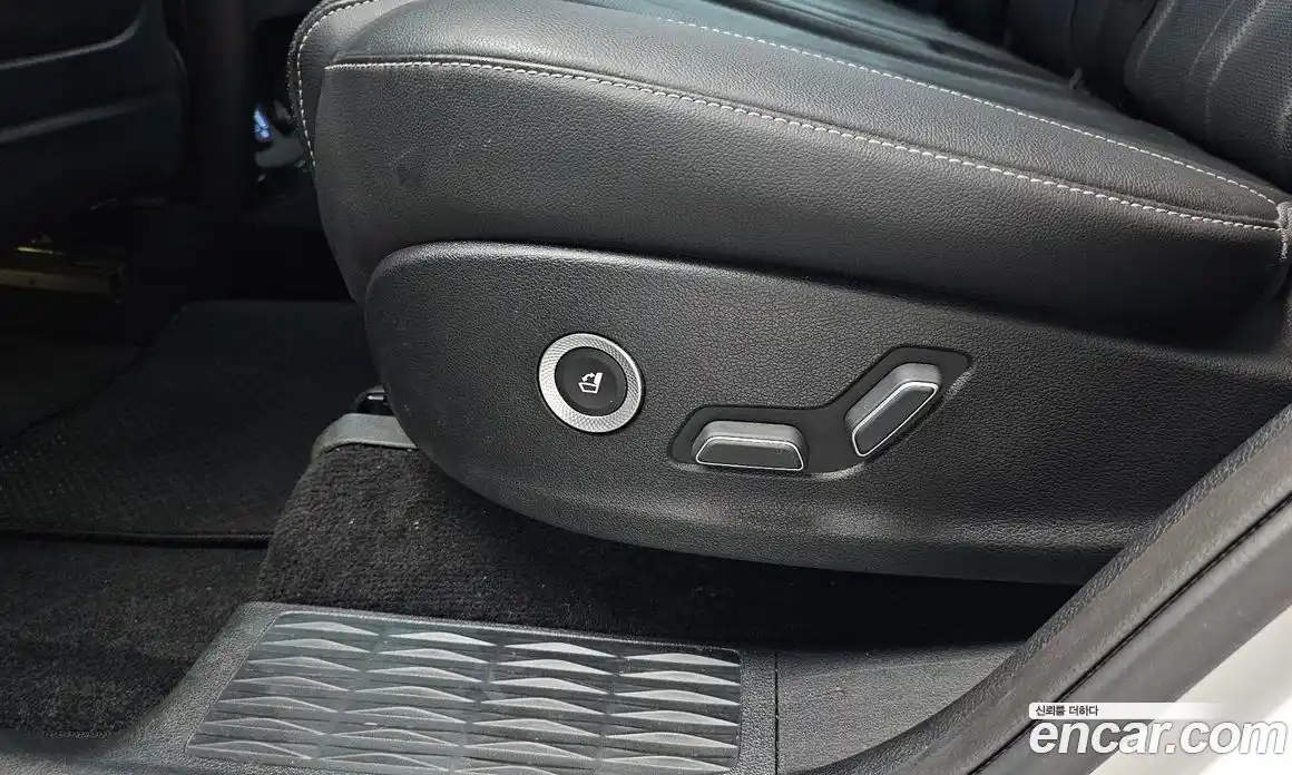 Genesis GV80 2022 3.0 гидро, фото 39