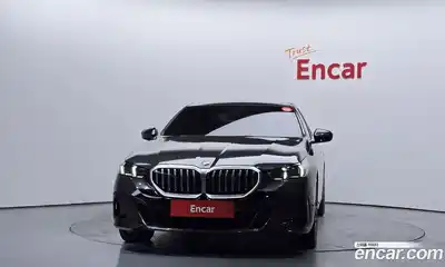 BMW 5-Series 2023 2.0 гидро, миниатюра 3