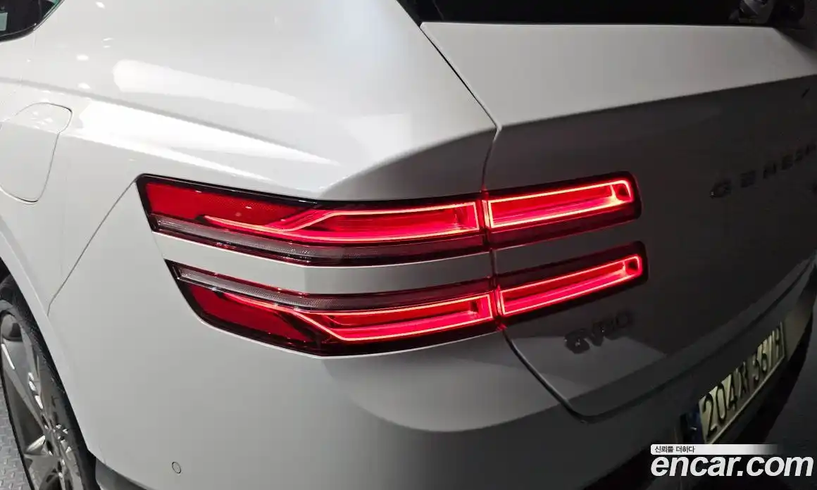 Genesis GV80 2022 3.0 гидро, фото 9