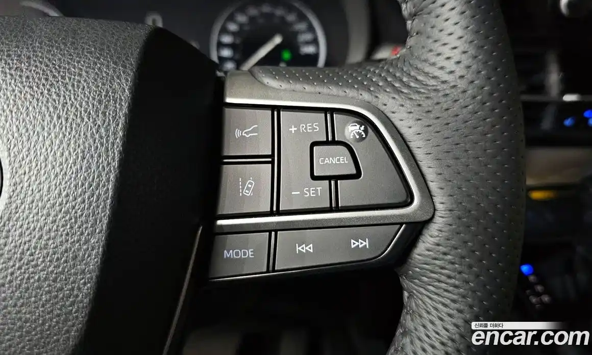 Toyota Sienna 2023 2.5 гидро, фото 21