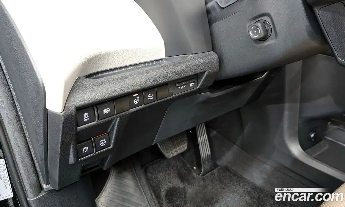 Toyota Sienna 2023 2.5 гидро, фото 26