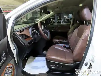 Toyota Sienna 2018 3.5 гидро, миниатюра 6