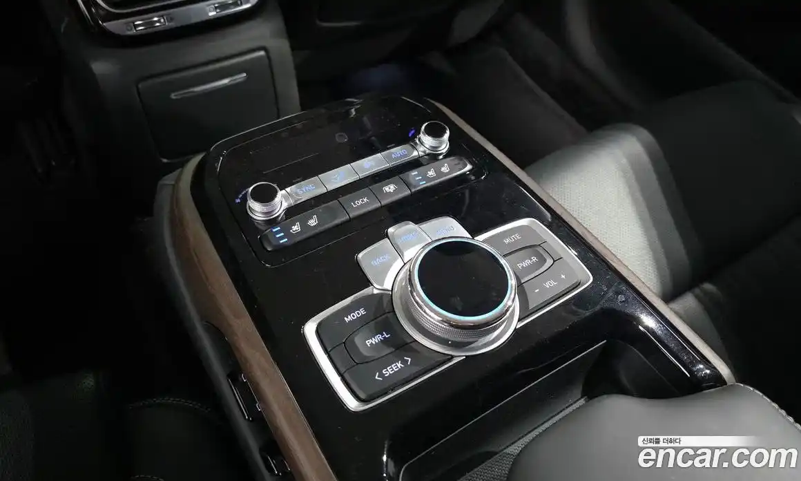 Genesis G90 2019 5.0 гидро, фото 19