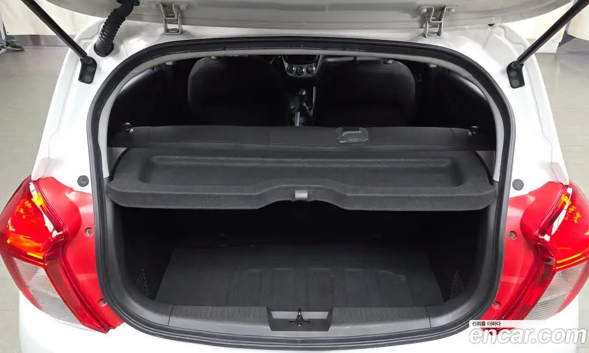 Chevrolet Spark 2019 1.0 механика, фото 22