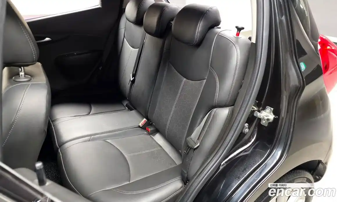 Chevrolet Spark 2017 1.0 гидро, фото 18