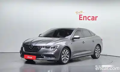 Renault SM6