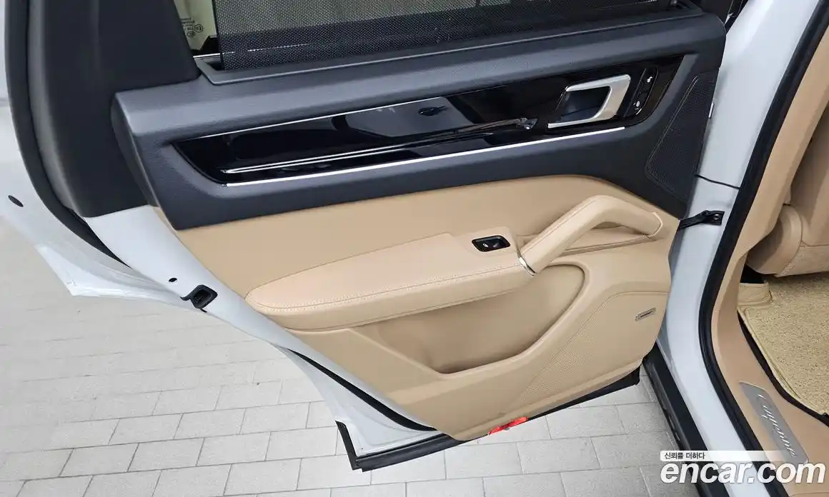 Porsche Cayenne 2019 3.0 автомат (гидро), фото 15