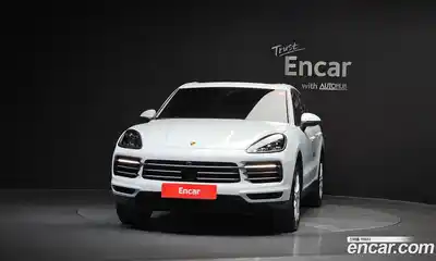 Porsche Cayenne 2019 3.0 автомат (гидро), миниатюра 3